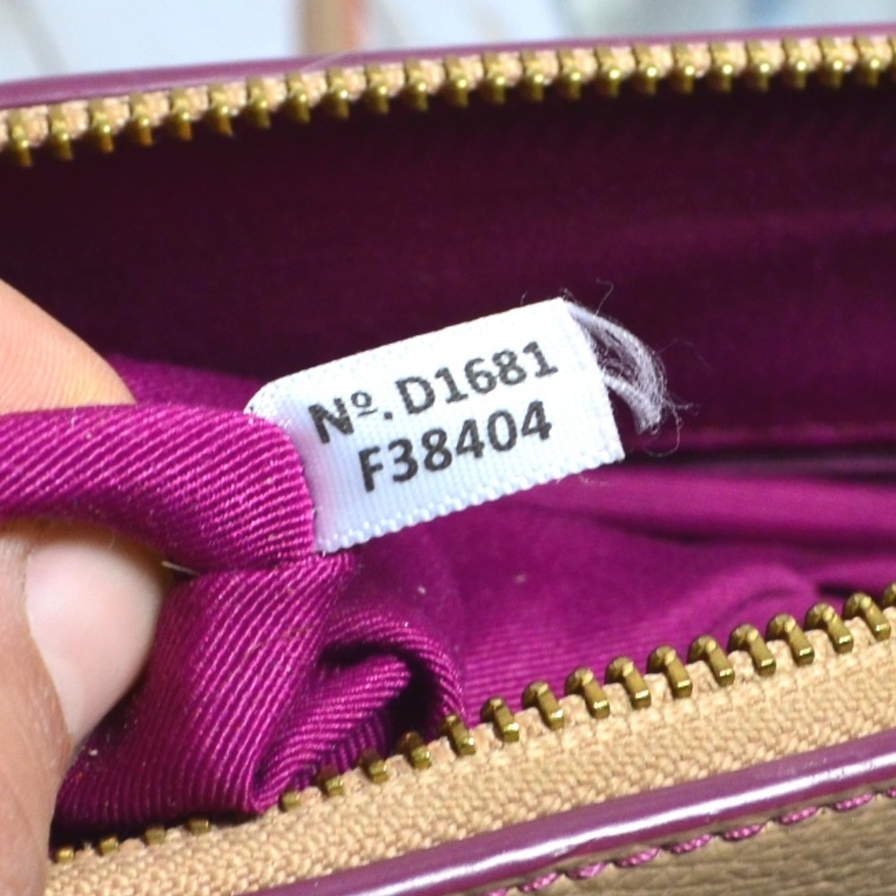 Coach Sierra Large F38404 Beechwood Leather Bag - Picture 6 of 6